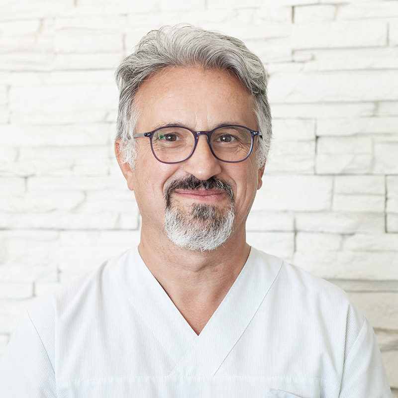 <strong>CARMELO RUSSELLO</strong>